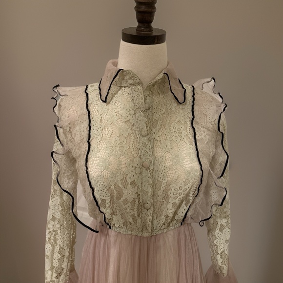 Lace Dress - Picture 1 of 4